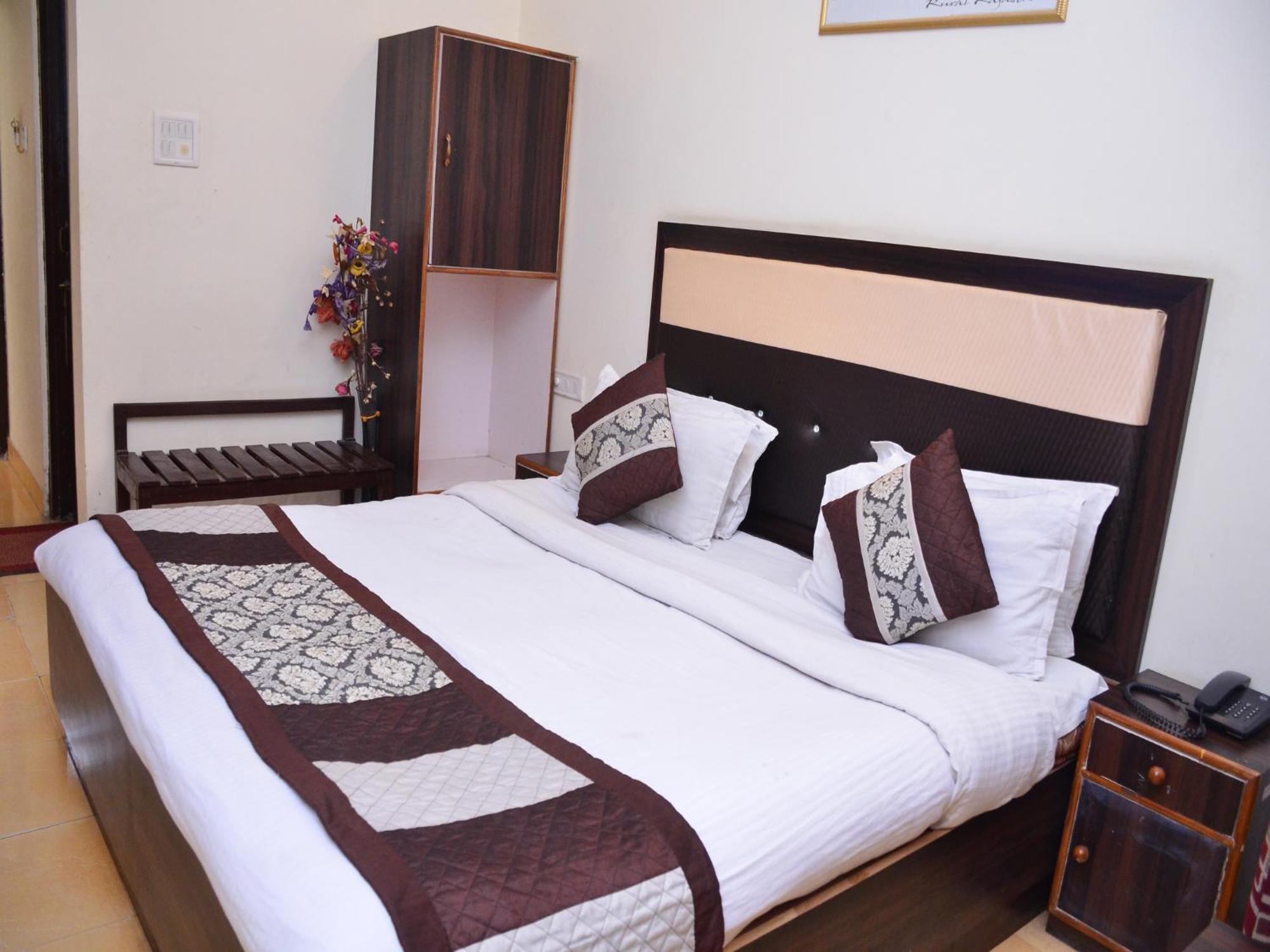 Goyal Plaza Hotel 5 Mint. Waling Distance From Pushkar Lake Zewnętrze zdjęcie