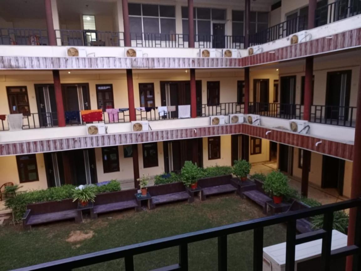 Goyal Plaza Hotel 5 Mint. Waling Distance From Pushkar Lake Zewnętrze zdjęcie